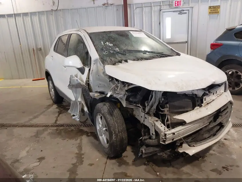 2020 CHEVROLET TRAX FWD LS