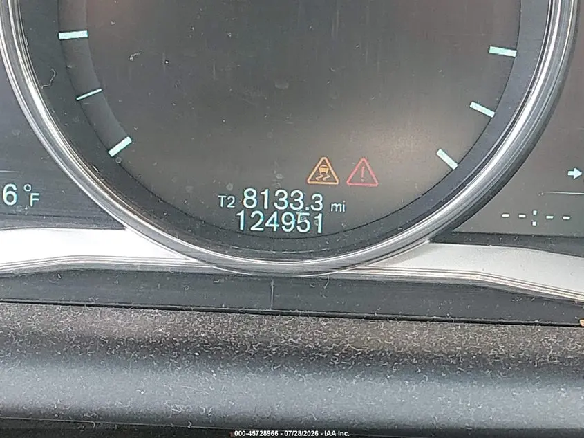 2015 VOLVO XC60 T5 PLATINUM