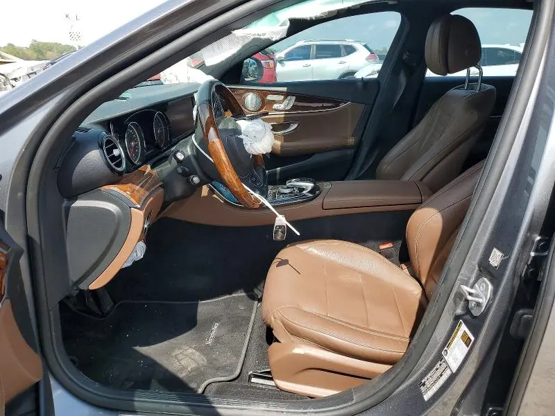 2017 MERCEDES-BENZ E 300  