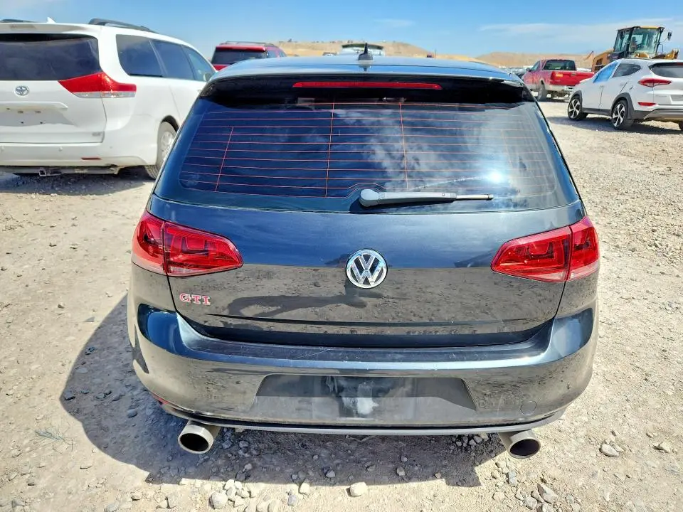 2017 VOLKSWAGEN GTI S  