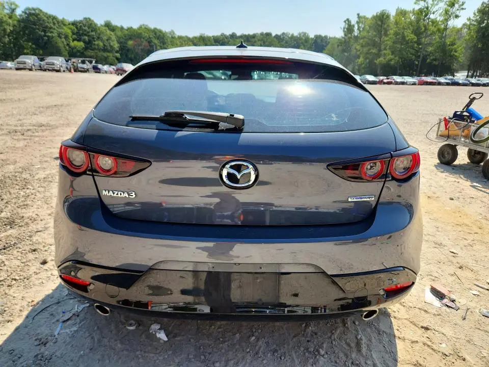 2021 MAZDA 3 PREMIUM  