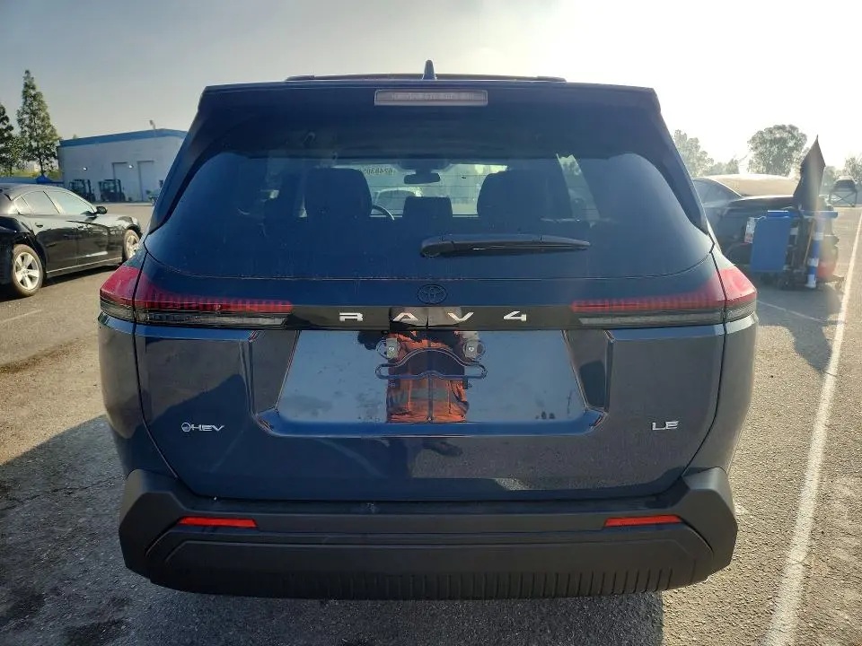 2026 TOYOTA RAV4 LE  