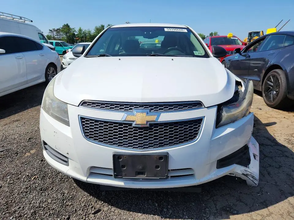 2012 CHEVROLET CRUZE LS  