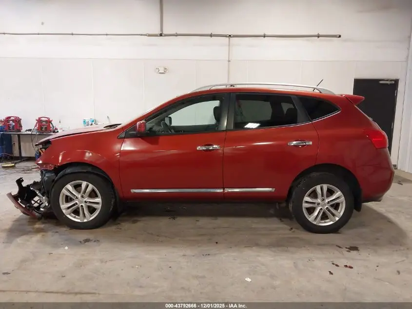 2013 NISSAN ROGUE SV