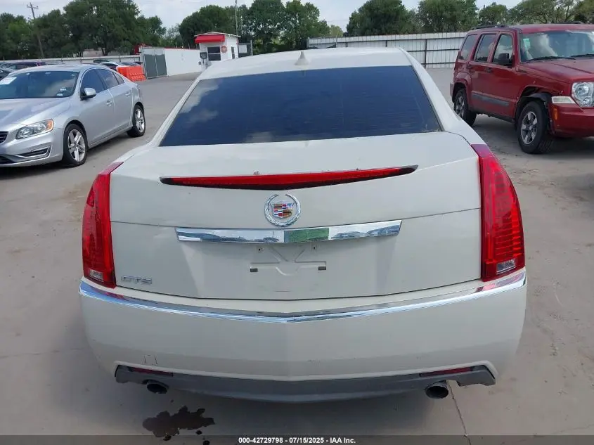 2010 CADILLAC CTS LUXURY