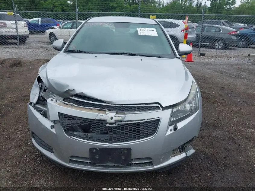 2014 CHEVROLET CRUZE 1LT AUTO
