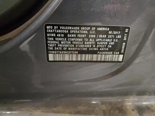 2017 VOLKSWAGEN PASSAT SE