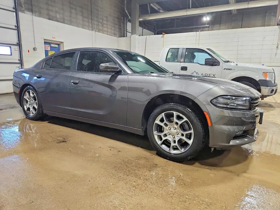 2016 DODGE CHARGER SXT  