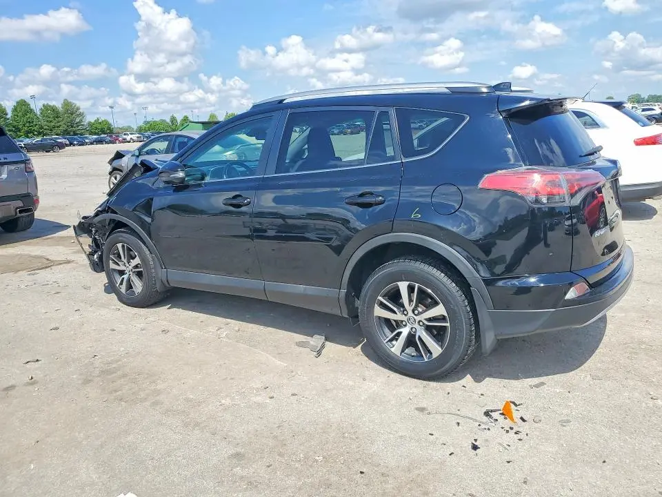 2017 TOYOTA RAV4 XLE  