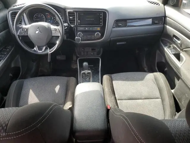 2018 MITSUBISHI OUTLANDER SE  
