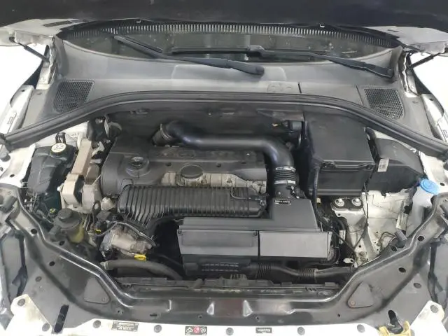 2015 VOLVO XC60 T5 PREMIER  