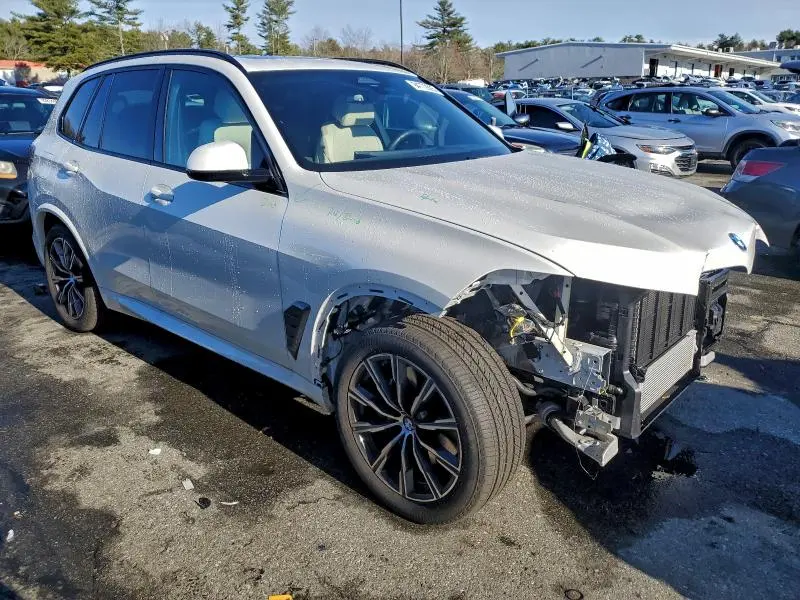 2025 BMW X5 XDRIVE40I  