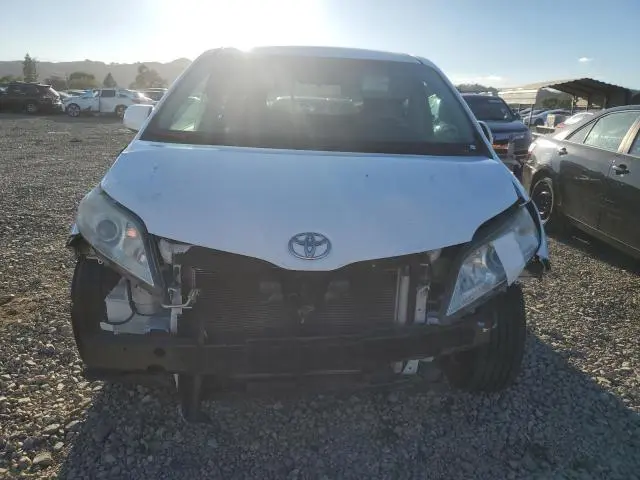 2012 TOYOTA SIENNA BASE  