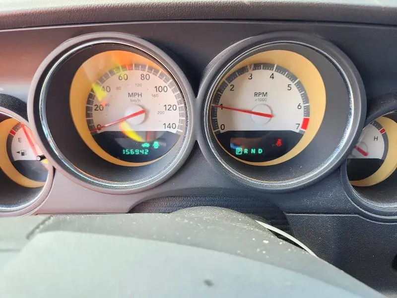 2010 DODGE CHALLENGER SE  