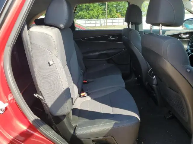 2017 KIA SORENTO LX  