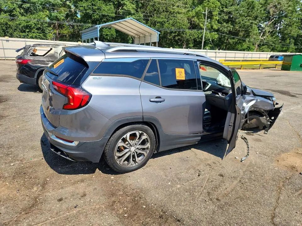 2019 GMC TERRAIN SLT  