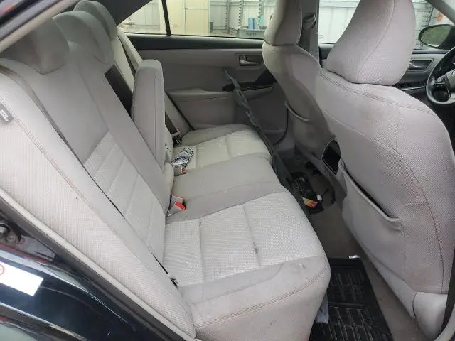 2015 TOYOTA CAMRY LE  