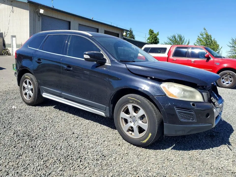 2012 VOLVO XC60 3.2  