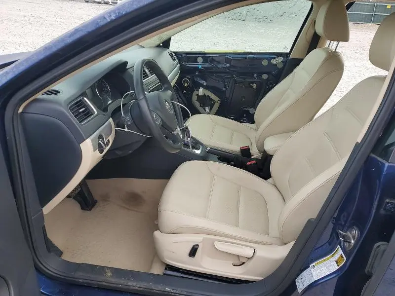 2014 VOLKSWAGEN JETTA SE  