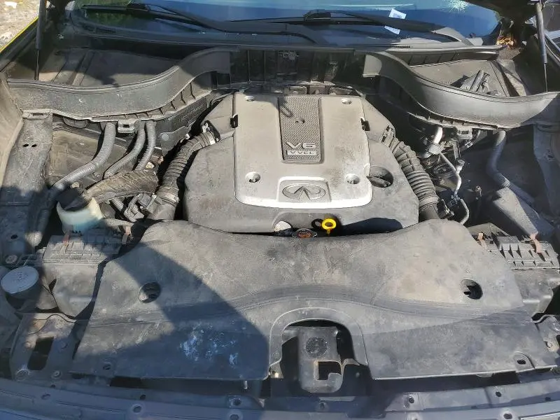 2015 INFINITI QX70 BASE  