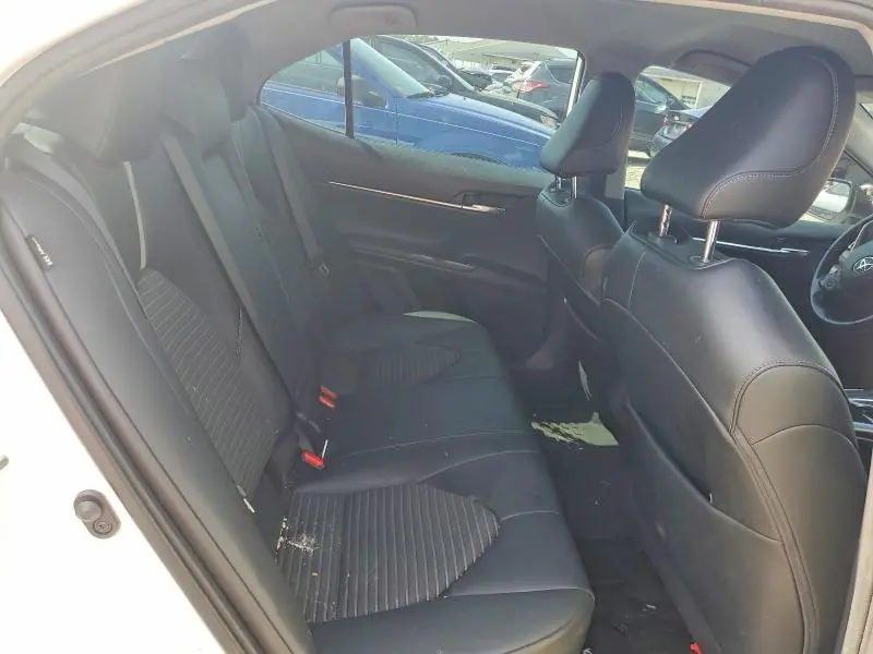 2020 TOYOTA CAMRY SE NIGHTSHADE  