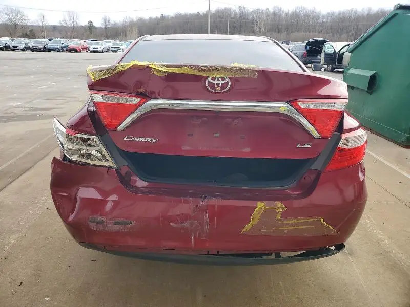 2015 TOYOTA CAMRY LE  
