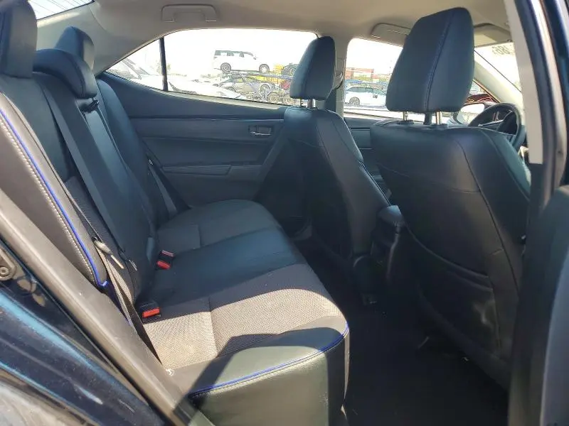 2018 TOYOTA COROLLA SE  