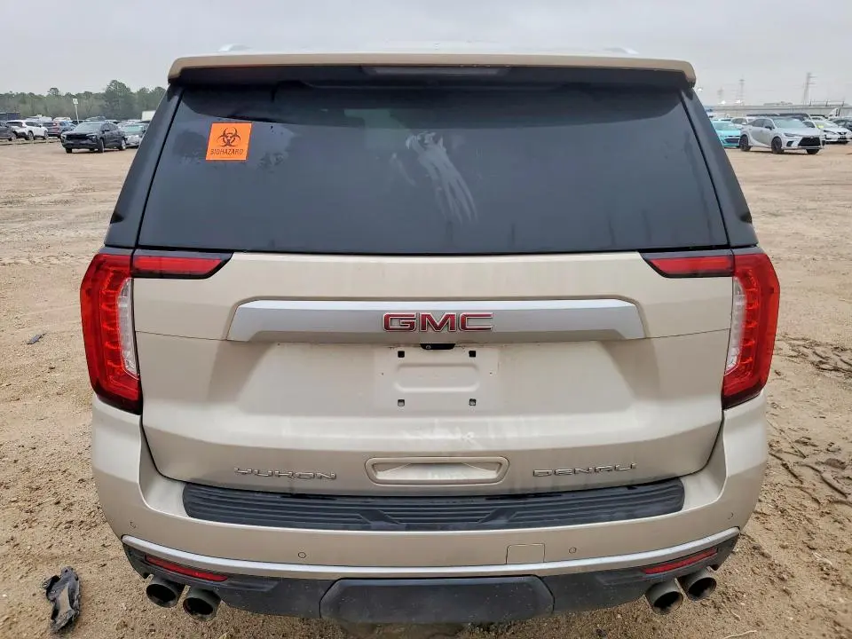 2021 GMC YUKON DENALI  