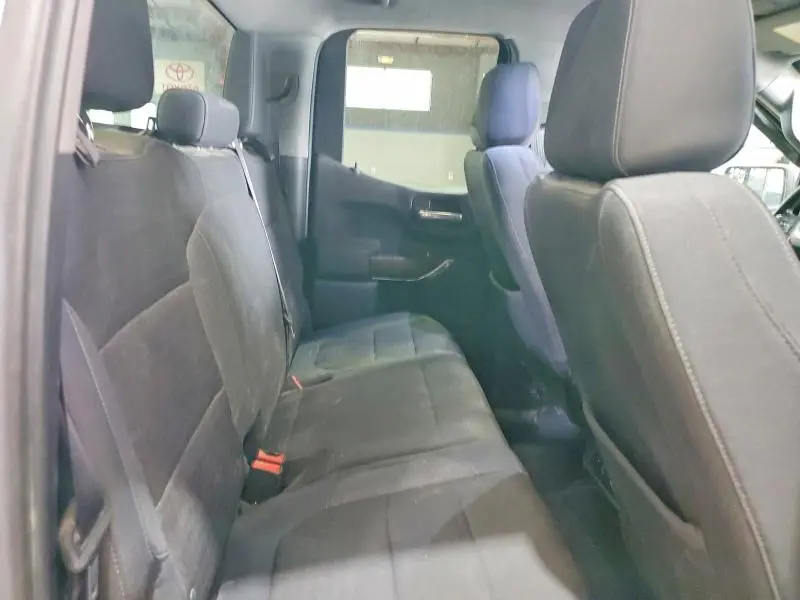 2019 GMC SIERRA K1500 SLE  