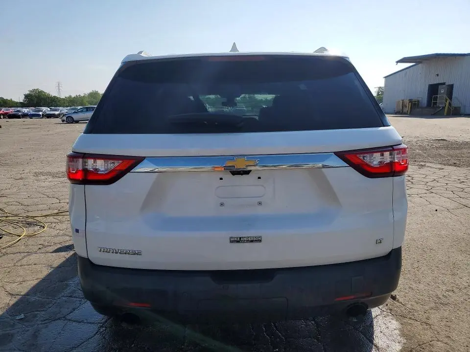 2018 CHEVROLET TRAVERSE LT  