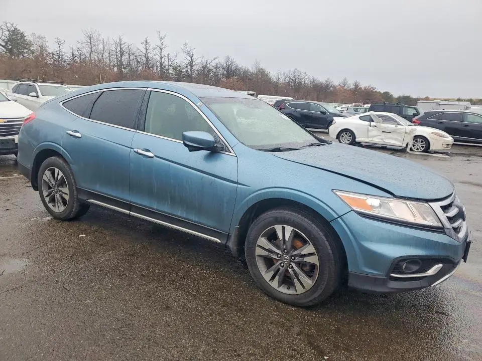 2013 HONDA CROSSTOUR EXL  