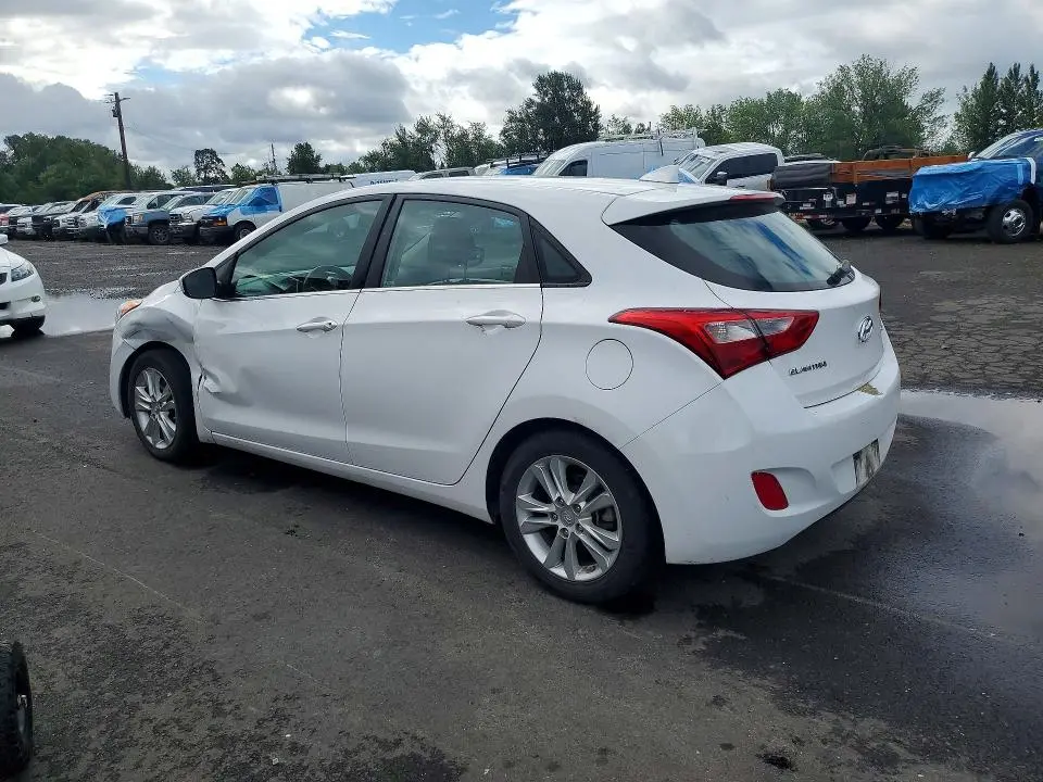 2013 HYUNDAI ELANTRA GT BASE  