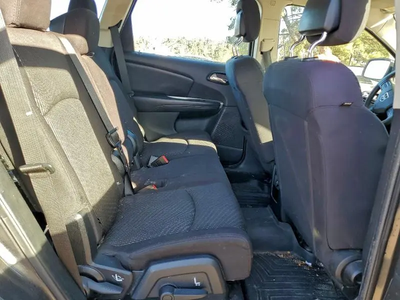 2014 DODGE JOURNEY SE  