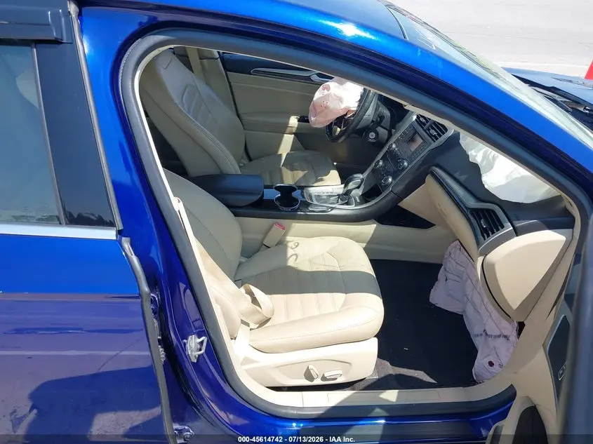 2015 FORD FUSION SE