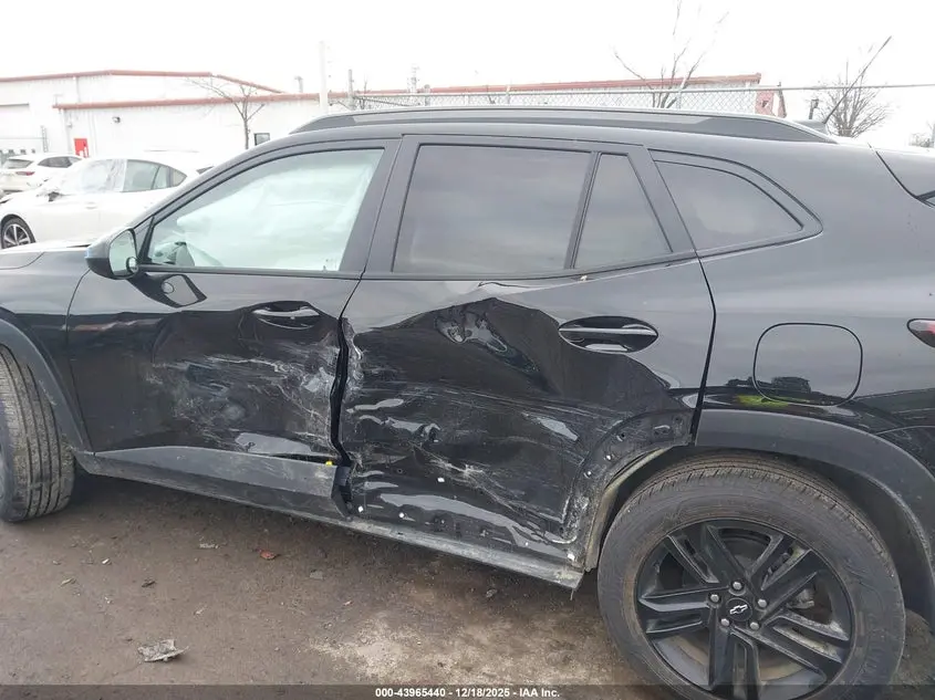 2025 CHEVROLET TRAX FWD ACTIV