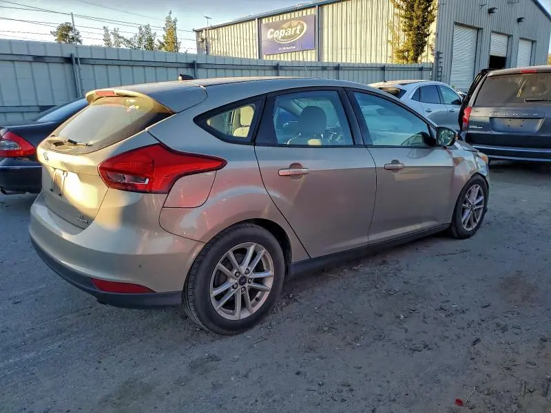 2016 FORD FOCUS SE  