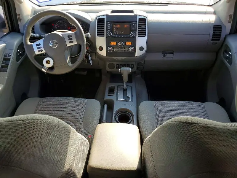 2015 NISSAN FRONTIER S  