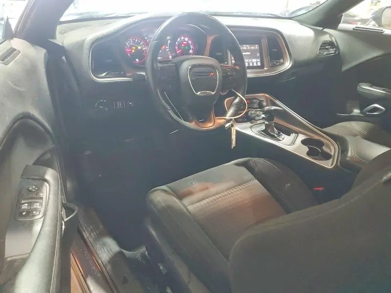 2022 DODGE CHALLENGER SXT  