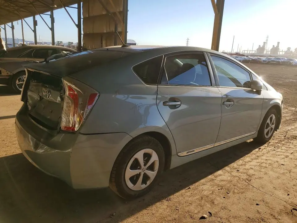 2012 TOYOTA PRIUS THREE  