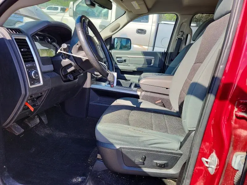 2014 RAM 1500 SLT  