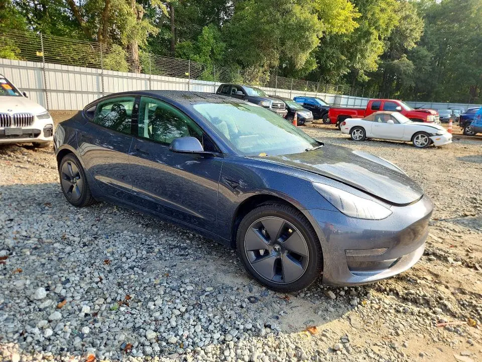 2021 TESLA MODEL 3   