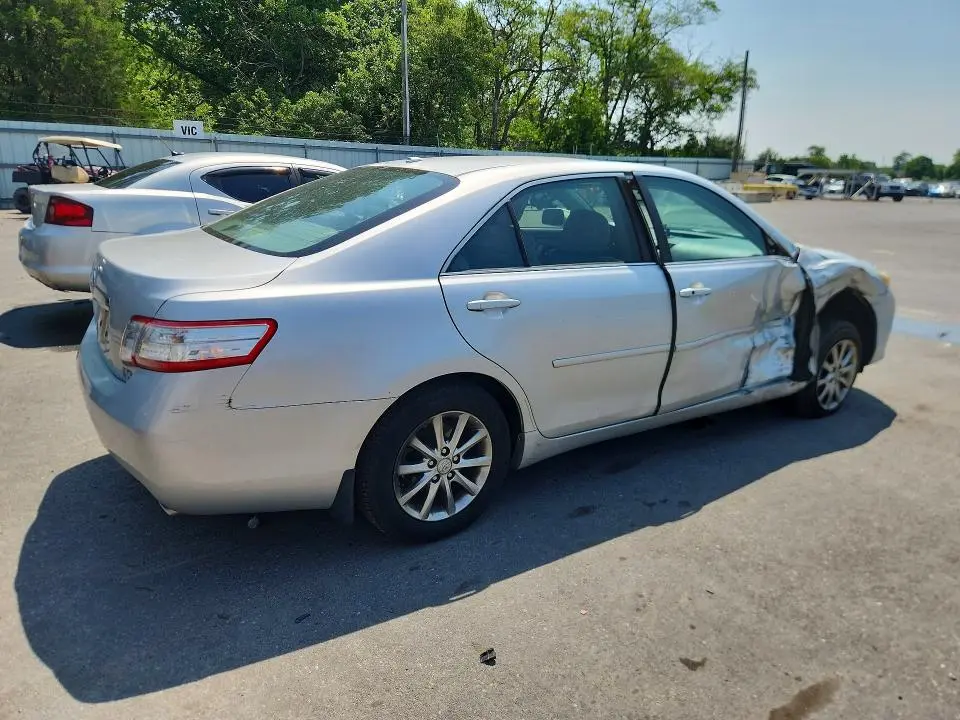2011 TOYOTA CAMRY HYBRID  