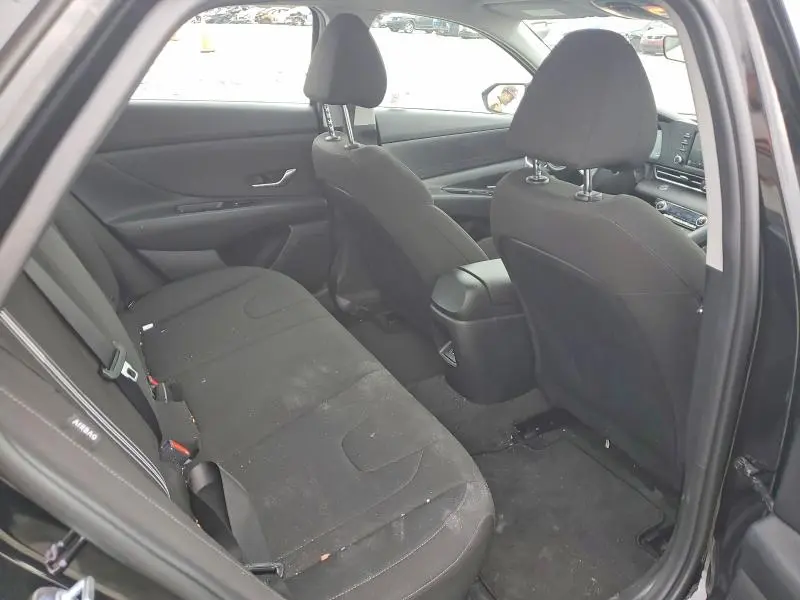 2025 HYUNDAI ELANTRA BLUE  
