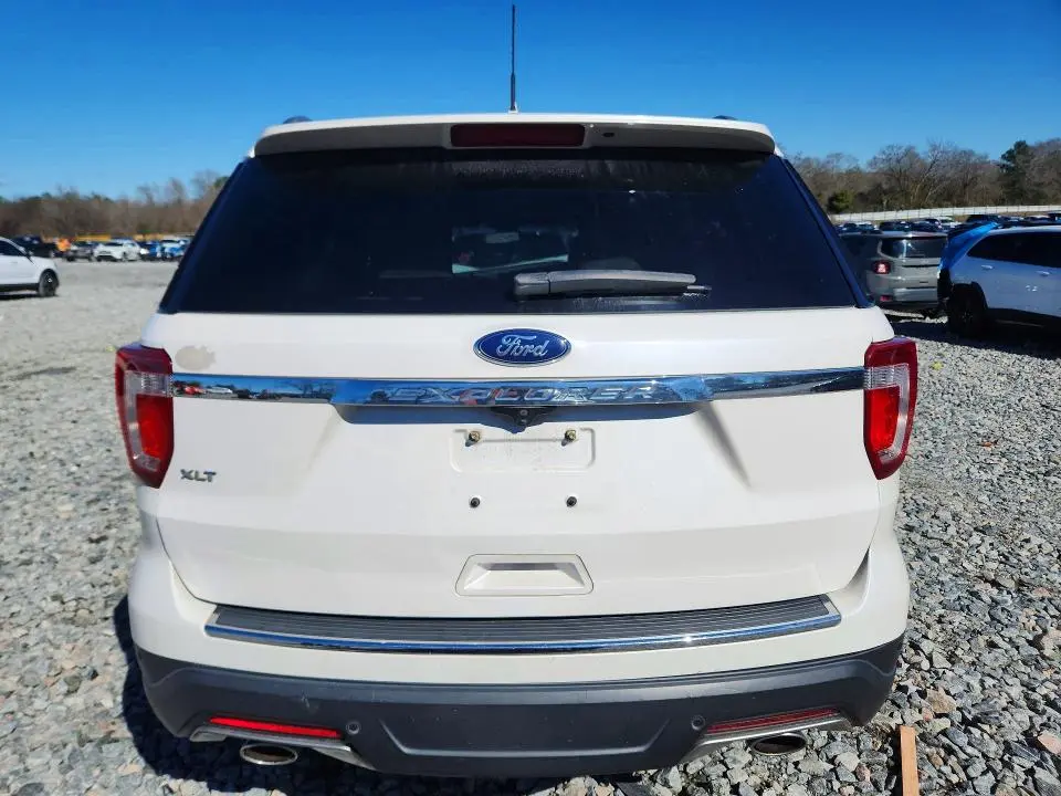 2018 FORD EXPLORER XLT  