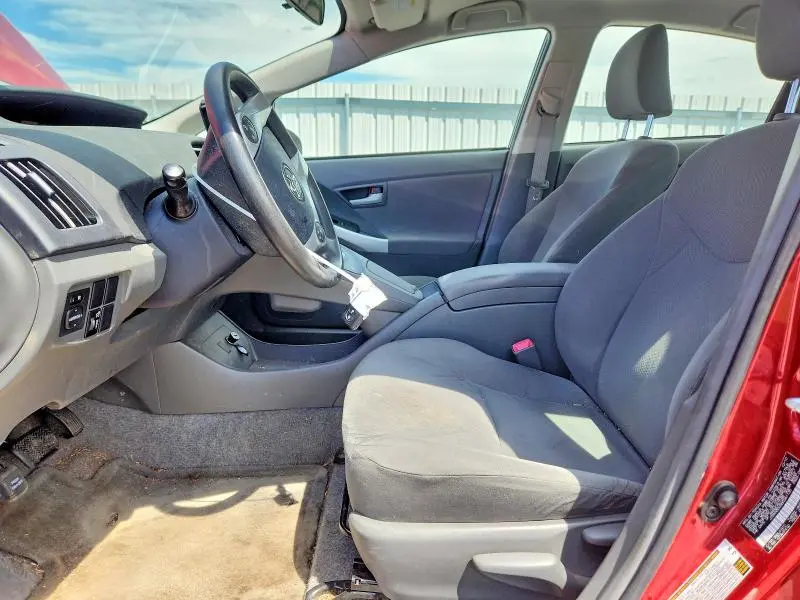 2011 TOYOTA PRIUS TWO  