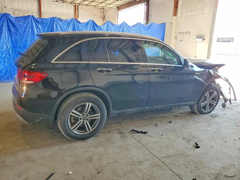 2022 MERCEDES-BENZ GLC 300 4MATIC  