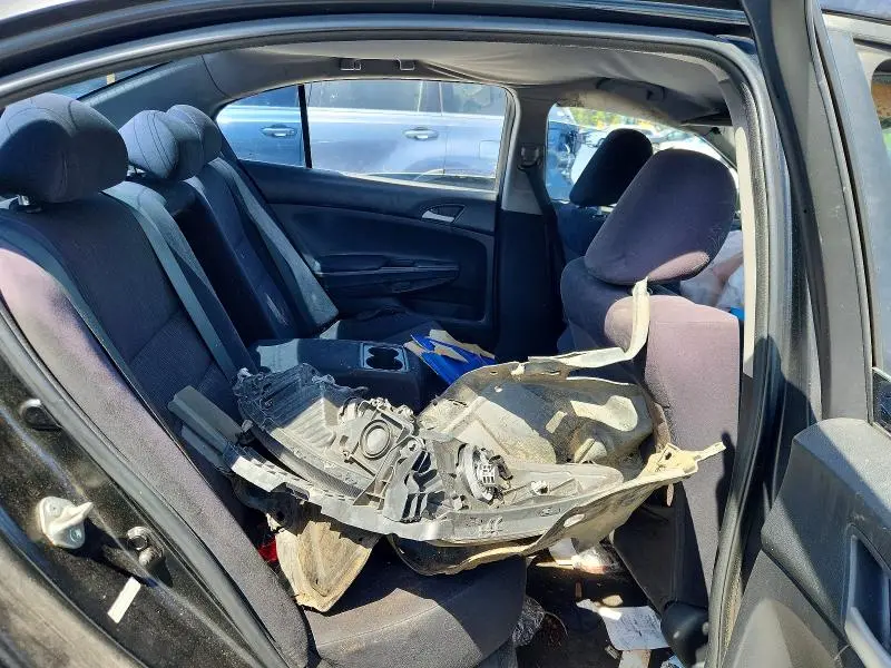 2012 HONDA ACCORD LX  