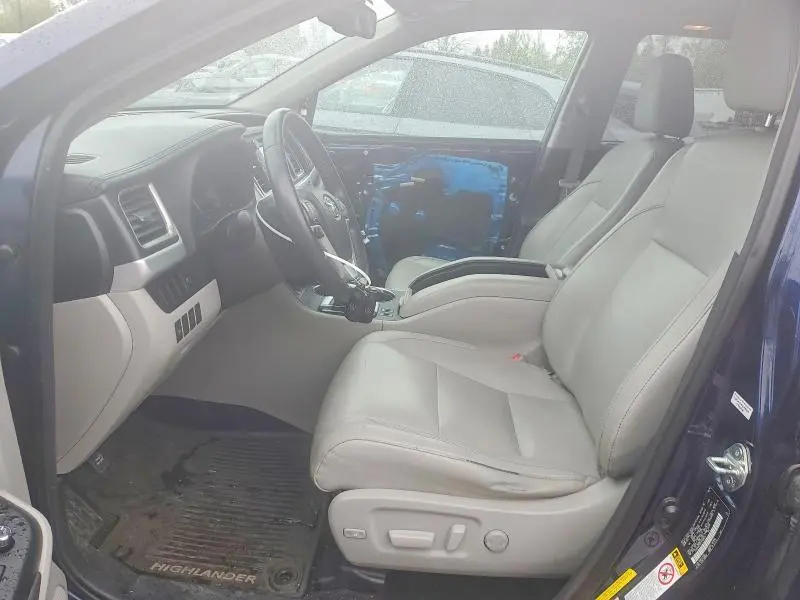 2015 TOYOTA HIGHLANDER XLE  