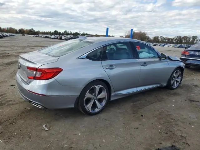 2019 HONDA ACCORD TOURING  