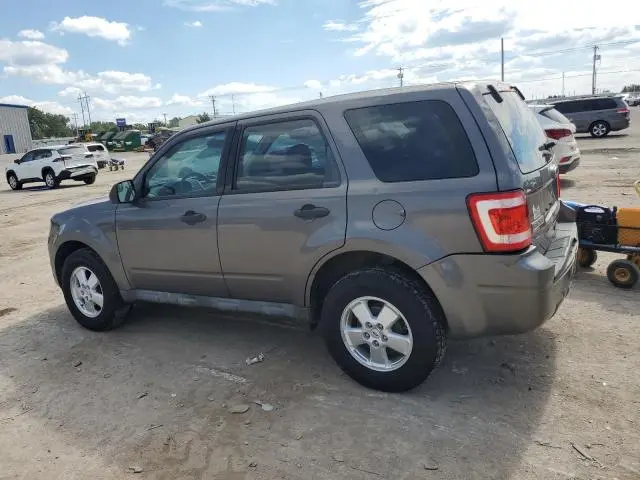 2011 FORD ESCAPE XLS  